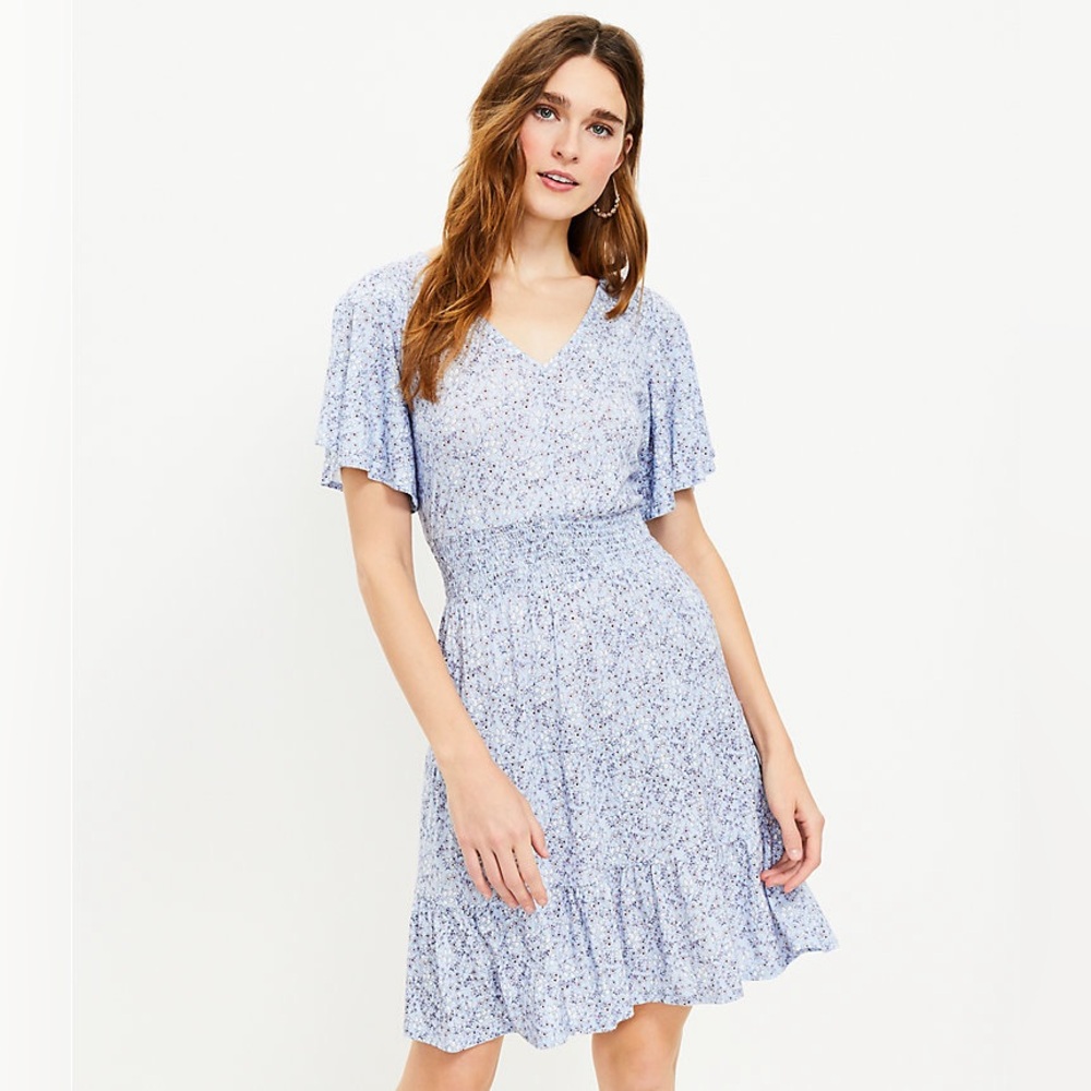 Floral Smocked Waist Tiered Dress Loft new with tags blue Medium.